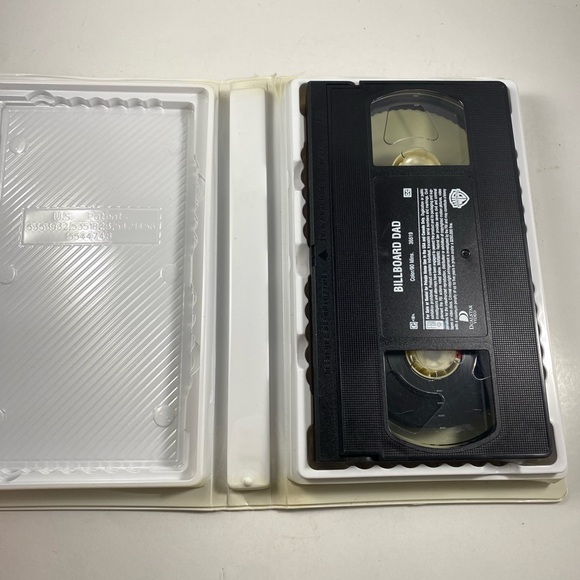 Mary Kate And Ashley Olsen Clamshell VHS Lot of 5 Passport To Paris Billboard Da - Picture 8 of 10